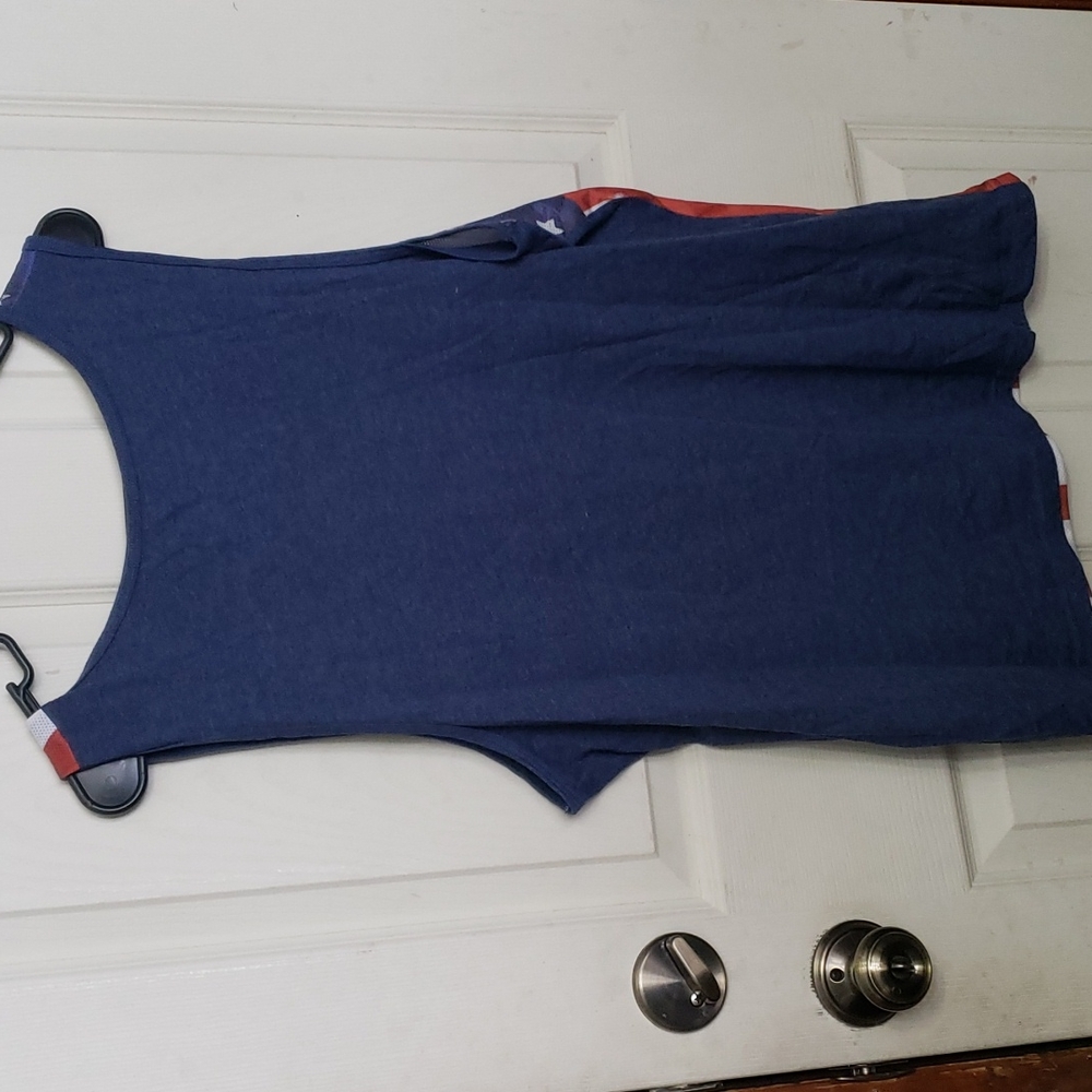 Tank top - Picture 3 of 3